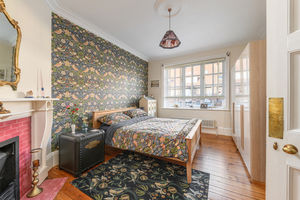 Photo 11- click for photo gallery